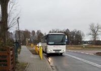 Autobus MZK Żagań w Barcikowicach na trasie Zielona Góra — Szprotawa przez Kożuchów