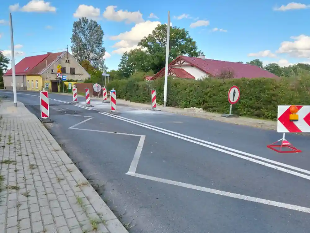 Jak powstawało II przejście dla pieszych na DW 283 w Barcikowicach