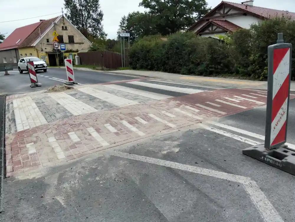 Jak powstawało II przejście dla pieszych na DW 283 w Barcikowicach